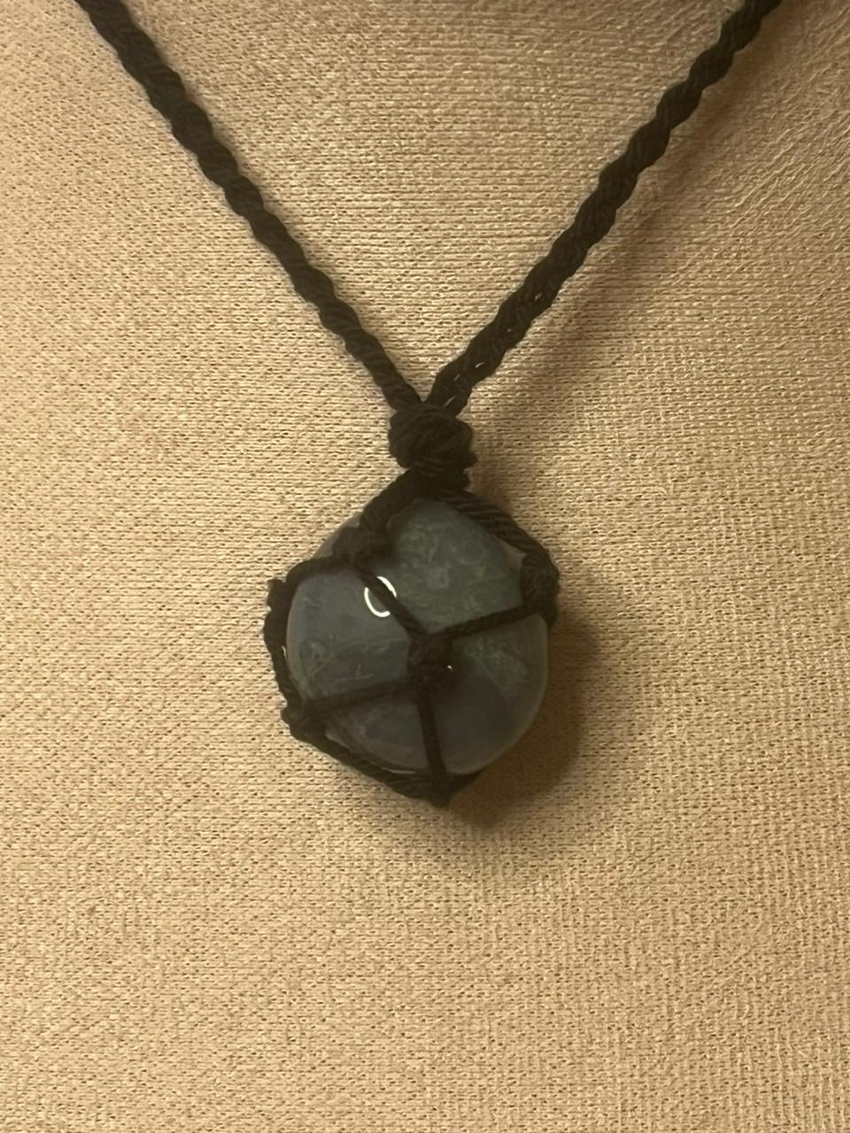 Moss agate macrame