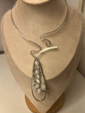 Selene collar