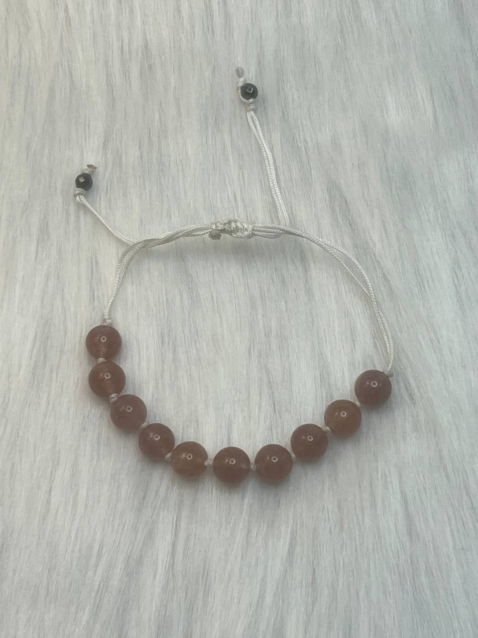 Strawberry quartz macrame bracelet