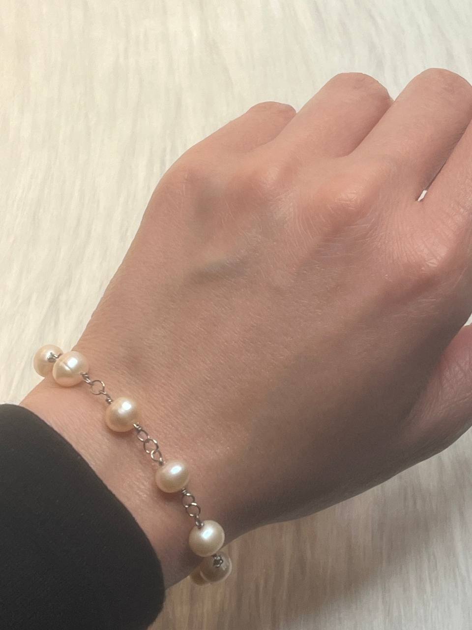 Pink pearls beaded bracelet