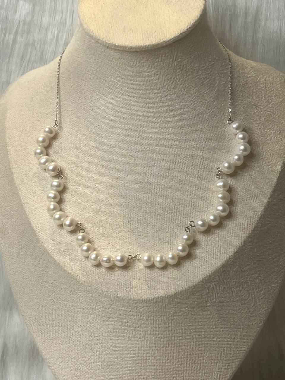 Pearla necklace