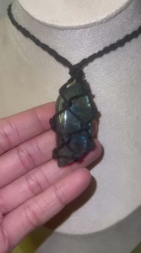 Labradorite macrame