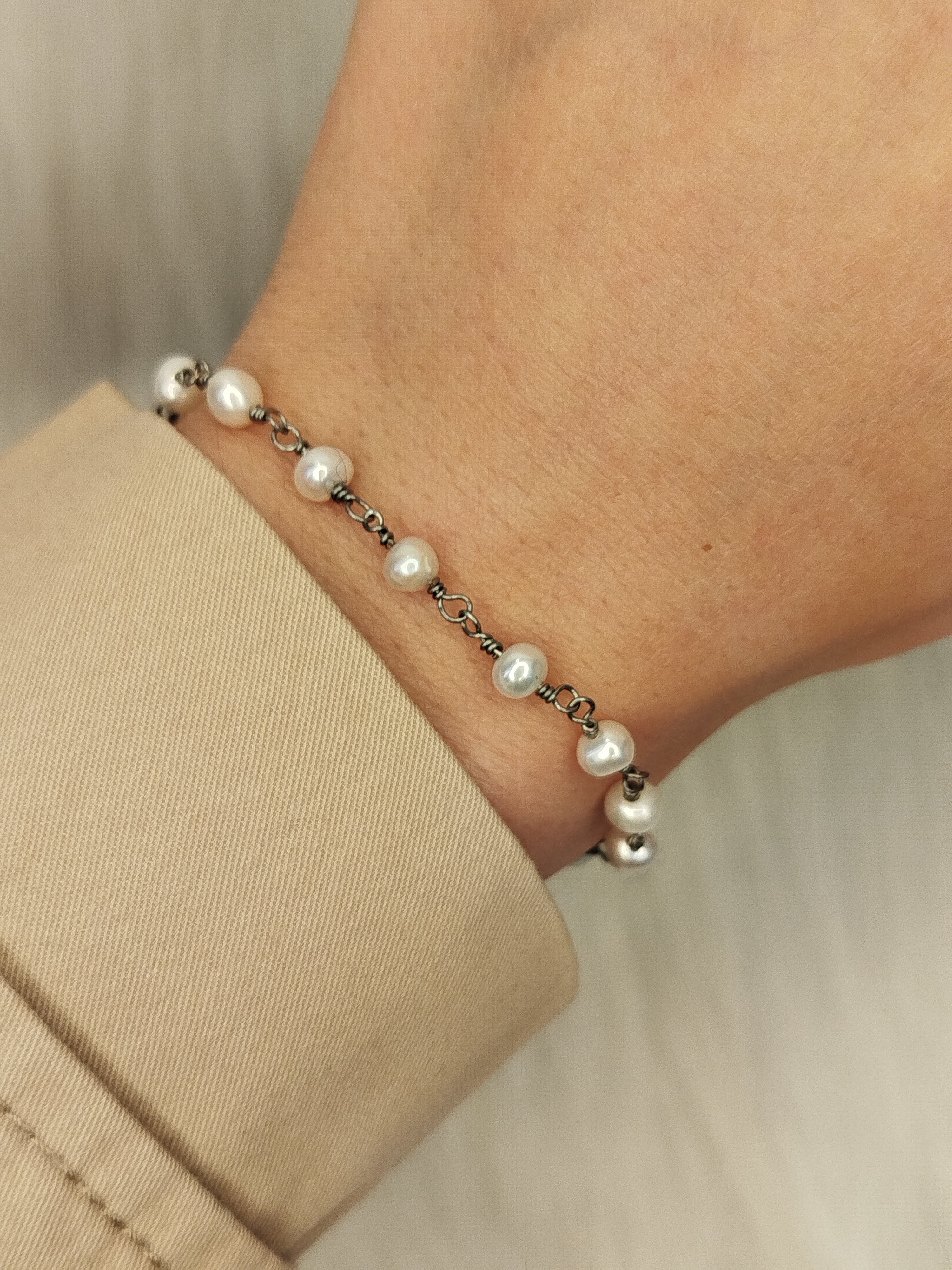 Small pearls bracelet