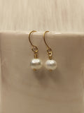 One pearl brass earrings