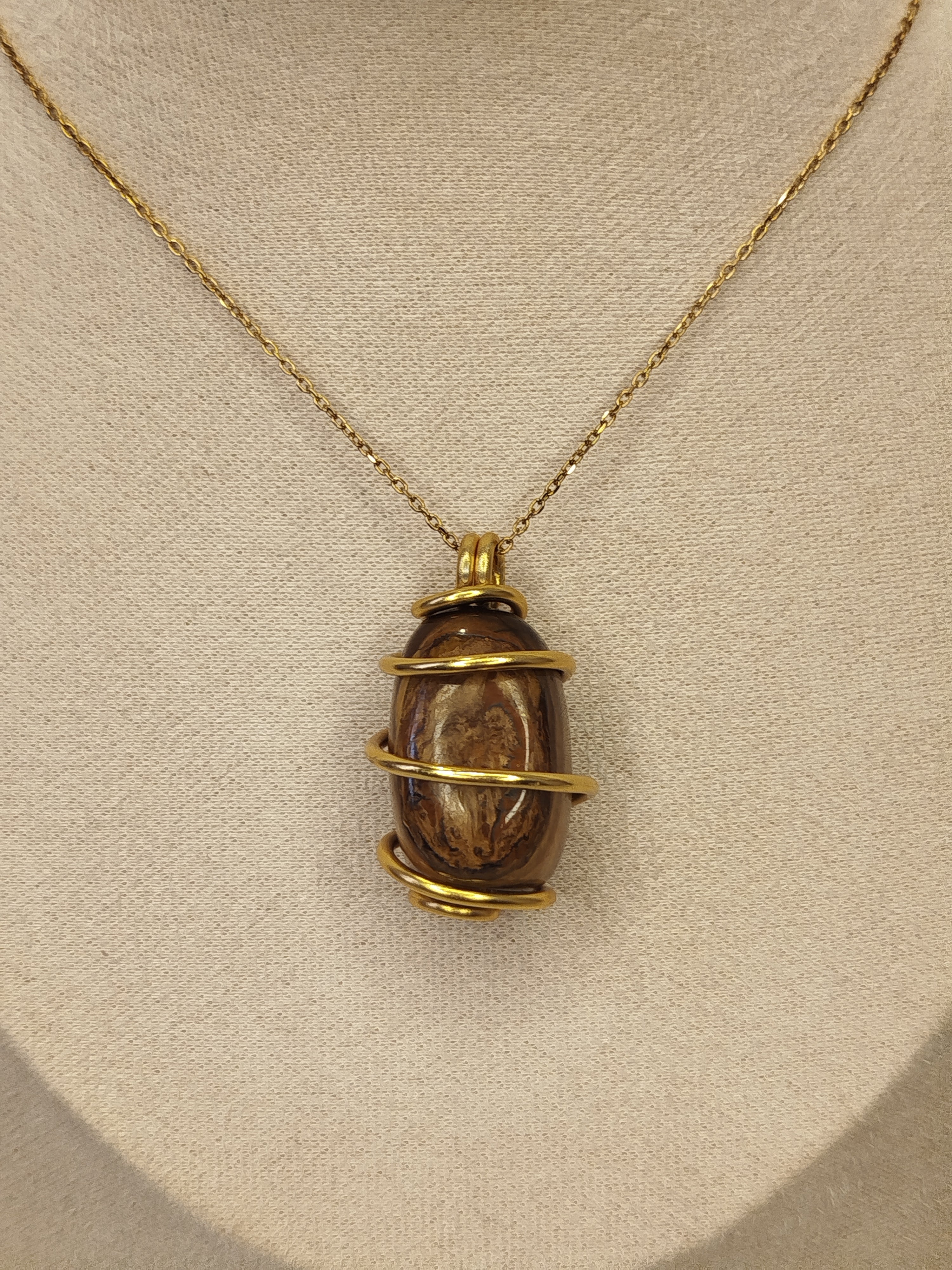Tiger's eye necklace