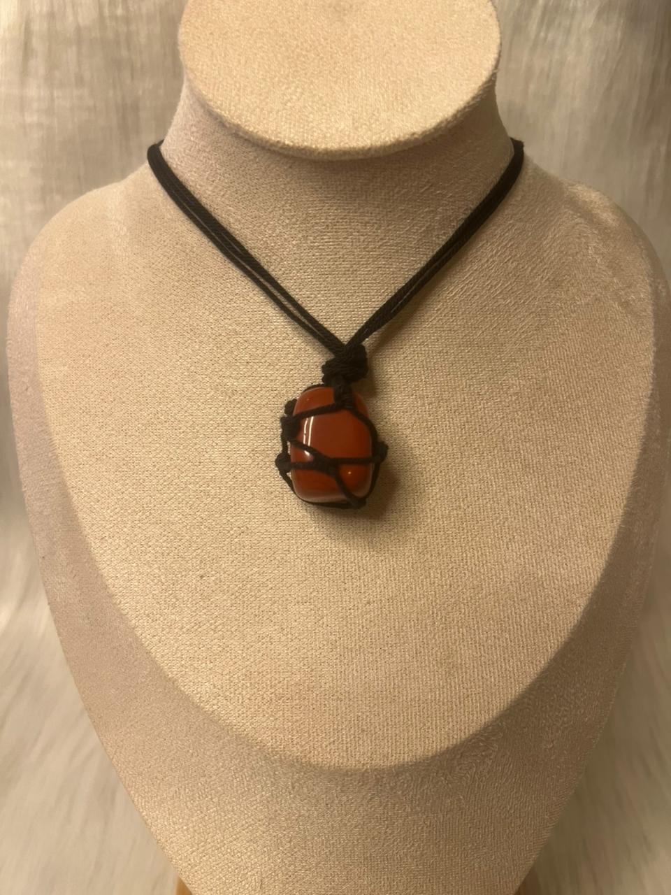 Red jasper macrame